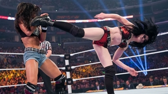 AJ Lee vs. Paige - Divas Title Match: SummerSlam 2014 (Full Match)